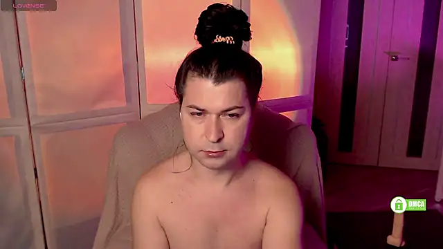 Snapshot of micromouse_mo chatting on December 18, 2024, 7:41 pm micromouse mo online show from December 18, 2024, 7:41 pm