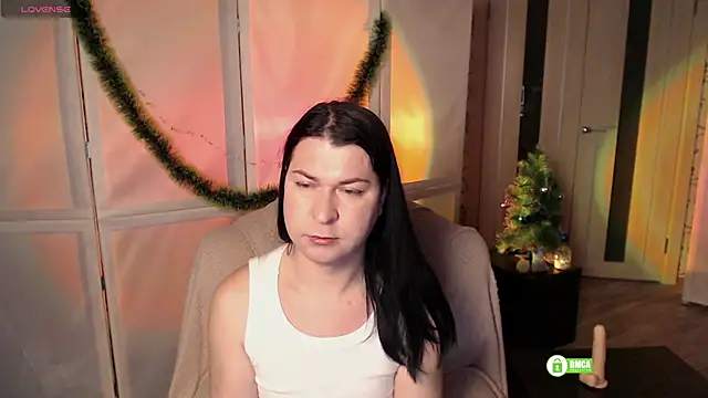 Snapshot of micromouse_mo chatting on January 5, 2025, 9:14 pm micromouse mo online show from January 5, 2025, 9:14 pm