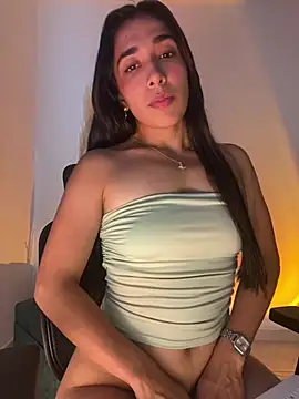 SabrinaEvanss  online show from June 29, 2026, 4:18 pm