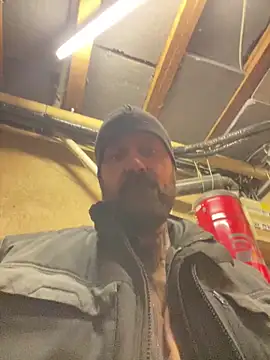 Snapshot of ju8870 chatting on February 5, 2026, 6:12 pm ju8870 online show from February 5, 2026, 6:12 pm