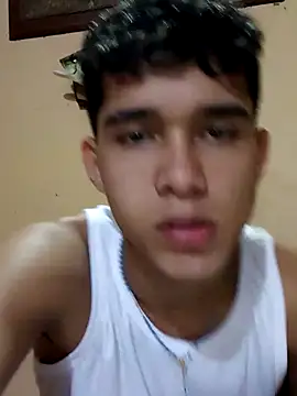 Snapshot of Mrdante23 chatting on October 4, 2025, 1:03 am Mrdante23 online show from October 4, 2025, 1:03 am