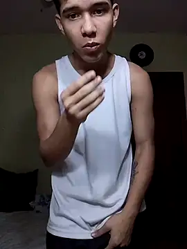 Snapshot of Mrdante23 chatting on October 21, 2025, 1:39 am Mrdante23 online show from October 21, 2025, 1:39 am