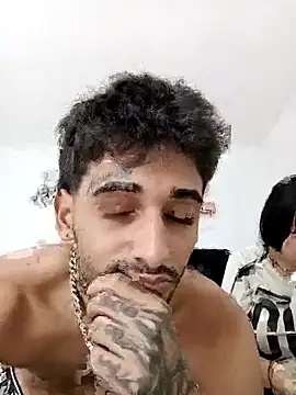 Snapshot of sombralovers chatting on April 2, 2026, 2:53 am sombralovers online show from April 2, 2026, 2:53 am