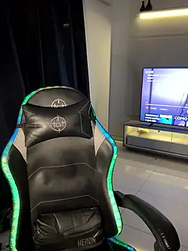 RealGdiass online show from January 9, 2026, 10:22 pm