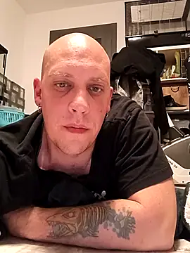 Snapshot of Kobradera1984 chatting on November 20, 2025, 11:04 pm Kobradera1984 online show from November 20, 2025, 11:04 pm