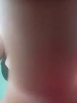 Snapshot of Suem99 chatting on October 11, 2025, 12:54 am Suem99 online show from October 11, 2025, 12:54 am