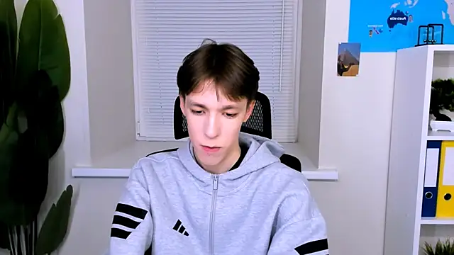 MarkBranston online show from October 23, 2025, 4:17 pm