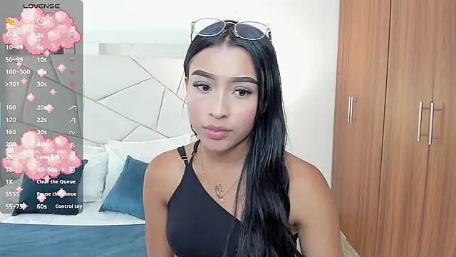 Snapshot of Silvana_velvet chatting on October 8, 2025, 6:16 pm Silvana velvet online show from October 8, 2025, 6:16 pm