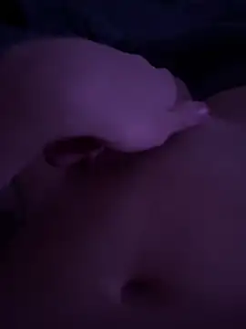 nieonixpeek19 online show from December 16, 2025, 10:59 pm