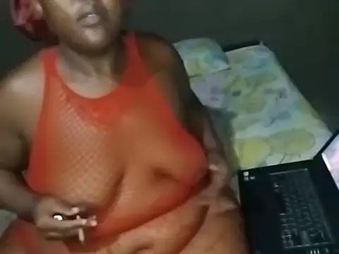 BigBootyBitch96 online show from October 22, 2025, 9:25 pm