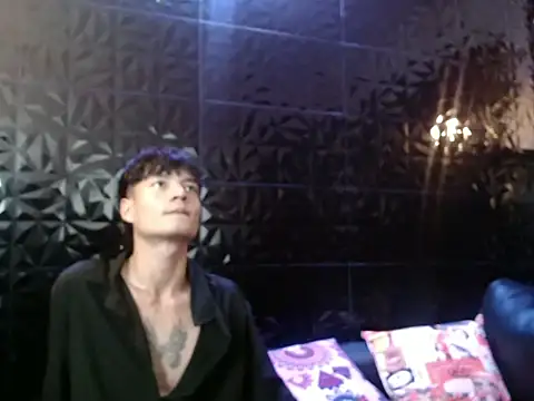 alex russo   online show from October 5, 2025, 4:55 am