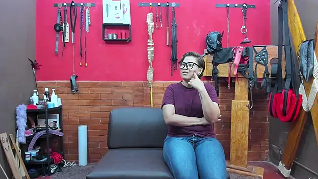 Jacki Fire online show from March 22, 2026, 7:39 pm