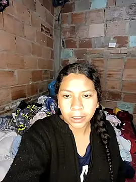 Agatha milk24 online show from October 14, 2025, 2:51 pm