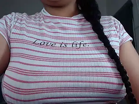 Agatha milk24 online show from October 17, 2025, 2:30 pm