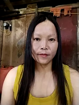 Snapshot of sumaybae chatting on April 14, 2026, 12:27 am sumaybae online show from April 14, 2026, 12:27 am