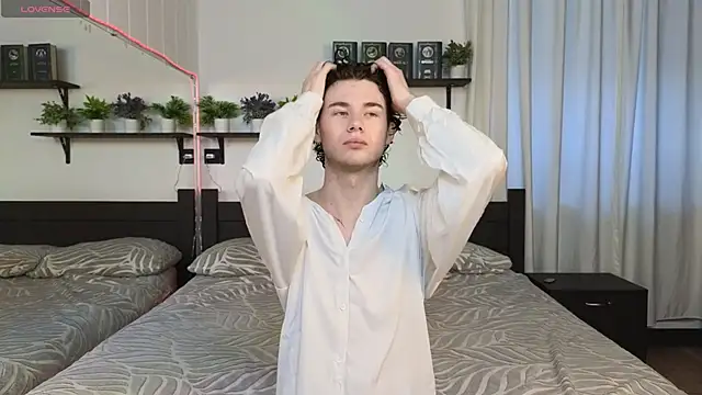 Cute Mike online show from February 8, 2026, 10:18 am