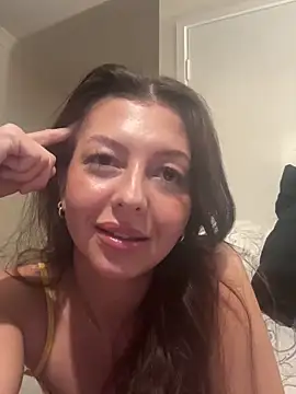 LuluMaexox online show from October 5, 2025, 11:02 pm