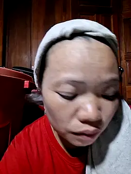 miomio-12 online show from October 20, 2025, 11:21 am