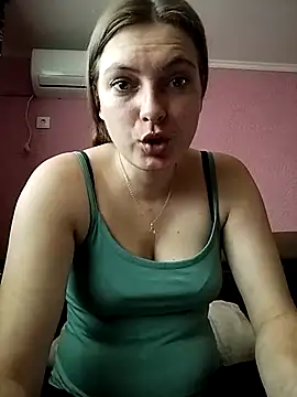 OksiLoverx online show from February 18, 2026, 7:37 am