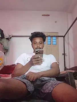 Snapshot of Binny91 chatting on April 16, 2026, 4:13 am Binny91 online show from April 16, 2026, 4:13 am