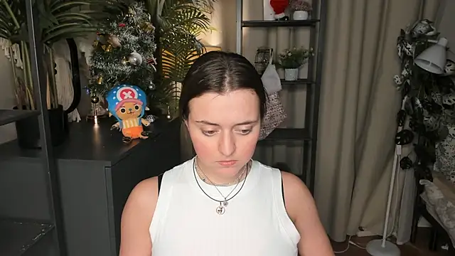 ThelmaJusto online show from January 18, 2026, 3:49 pm