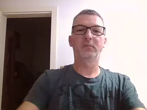 SilkenQuip online show from October 8, 2025, 7:55 pm