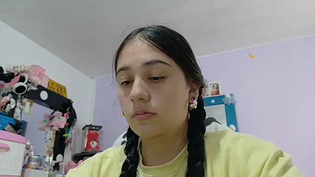 KOREN JALAA online show from March 17, 2026, 9:40 pm