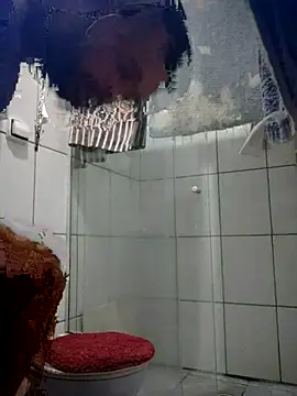 wellpauduro1994 online show from October 6, 2025, 10:29 pm