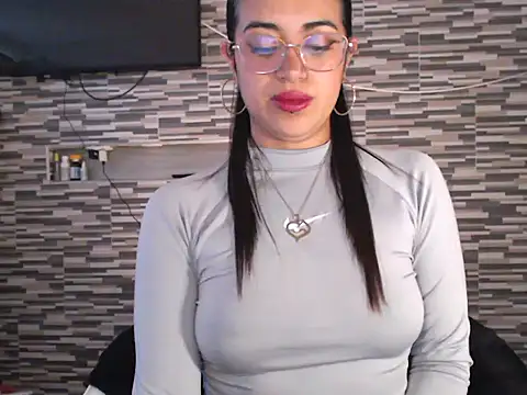 Snapshot of Carla_Bennett__ chatting on October 12, 2025, 11:09 am Carla Bennett online show from October 12, 2025, 11:09 am