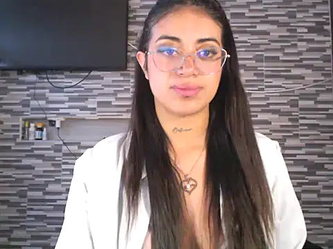 Snapshot of Carla_Bennett__ chatting on October 15, 2025, 11:21 am Carla Bennett online show from October 15, 2025, 11:21 am