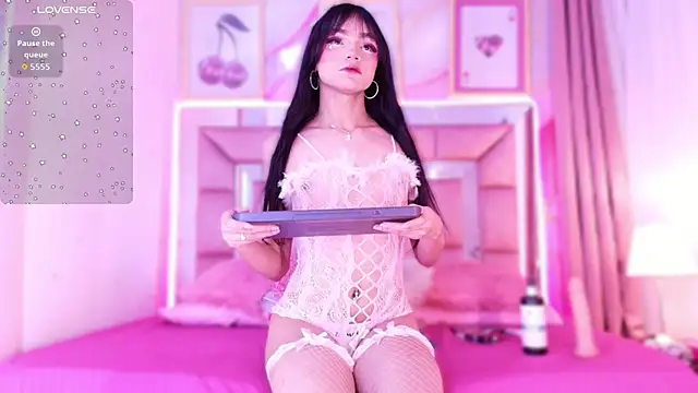 Nefera Noxx online show from March 12, 2026, 3:56 am