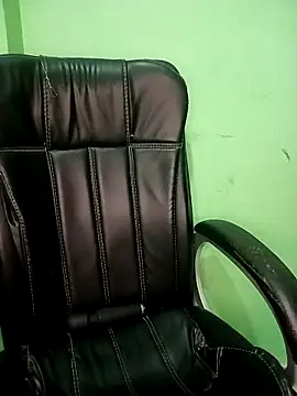 Snapshot of Rashmi_011 chatting on January 17, 2026, 3:33 am Rashmi 011 online show from January 17, 2026, 3:33 am