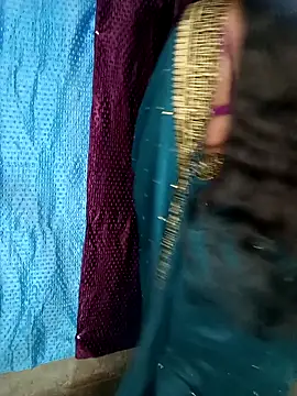 Snapshot of Rashmi_011 chatting on March 24, 2026, 12:26 am Rashmi 011 online show from March 24, 2026, 12:26 am