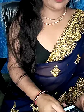 Snapshot of Rashmi_011 chatting on March 27, 2026, 9:42 am Rashmi 011 online show from March 27, 2026, 9:42 am