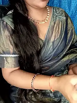 Snapshot of Rashmi_011 chatting on March 29, 2026, 1:38 am Rashmi 011 online show from March 29, 2026, 1:38 am