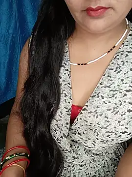 Snapshot of Rashmi_011 chatting on July 7, 2026, 12:35 am Rashmi 011 online show from July 7, 2026, 12:35 am