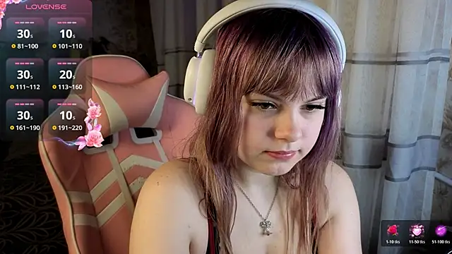 KristiBloom online show from March 20, 2026, 11:20 pm