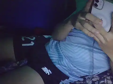 Boyshuaaa online show from March 22, 2026, 6:44 pm