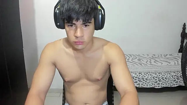 max morris66 online show from November 8, 2025, 12:27 pm