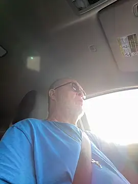 Jcaspen online show from April 12, 2026, 12:54 pm