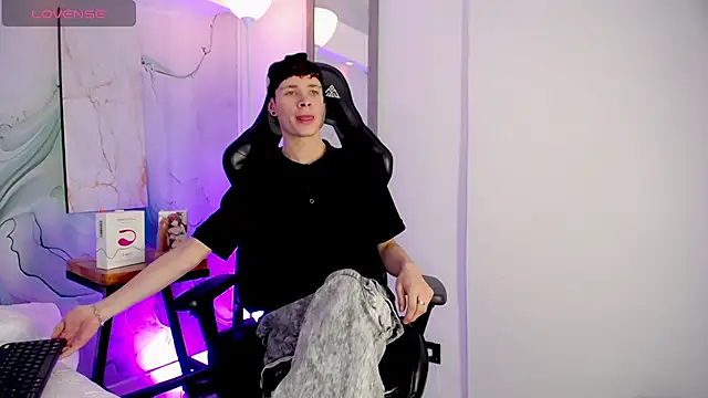 JackFrosst online show from March 9, 2026, 12:09 pm