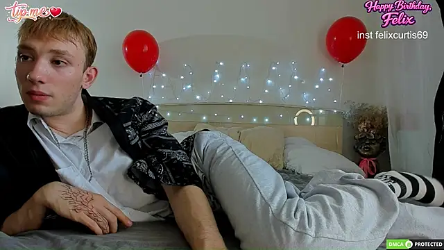 felixcurt69 online show from July 11, 2026, 11:57 am