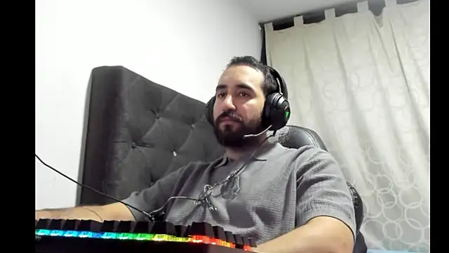 coolfriki online show from March 3, 2026, 2:07 am