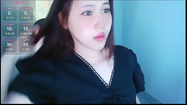 mystica-myst online show from May 31, 2026, 2:35 pm