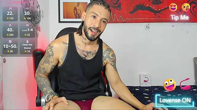 Snapshot of kenny-race chatting on October 12, 2025, 7:35 pm kenny-race online show from October 12, 2025, 7:35 pm