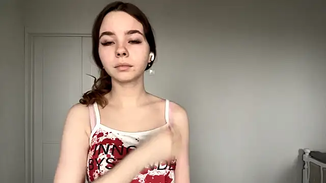 EhtelBiondi online show from December 19, 2025, 8:10 am