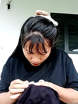 TrangNemo online show from October 11, 2025, 1:27 am