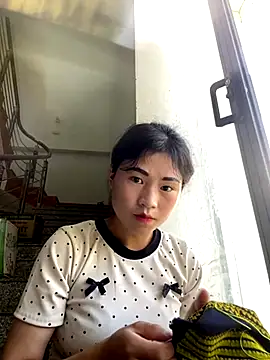Mylinh- online show from October 11, 2025, 1:38 am