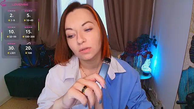 Snapshot of Serena_Foxxx chatting on May 7, 2026, 2:06 am Serena Foxxx online show from May 7, 2026, 2:06 am