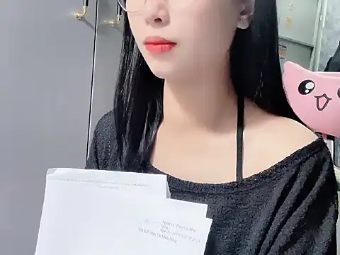 Snapshot of Hellen039 chatting on October 22, 2025, 4:02 am Hellen039 online show from October 22, 2025, 4:02 am